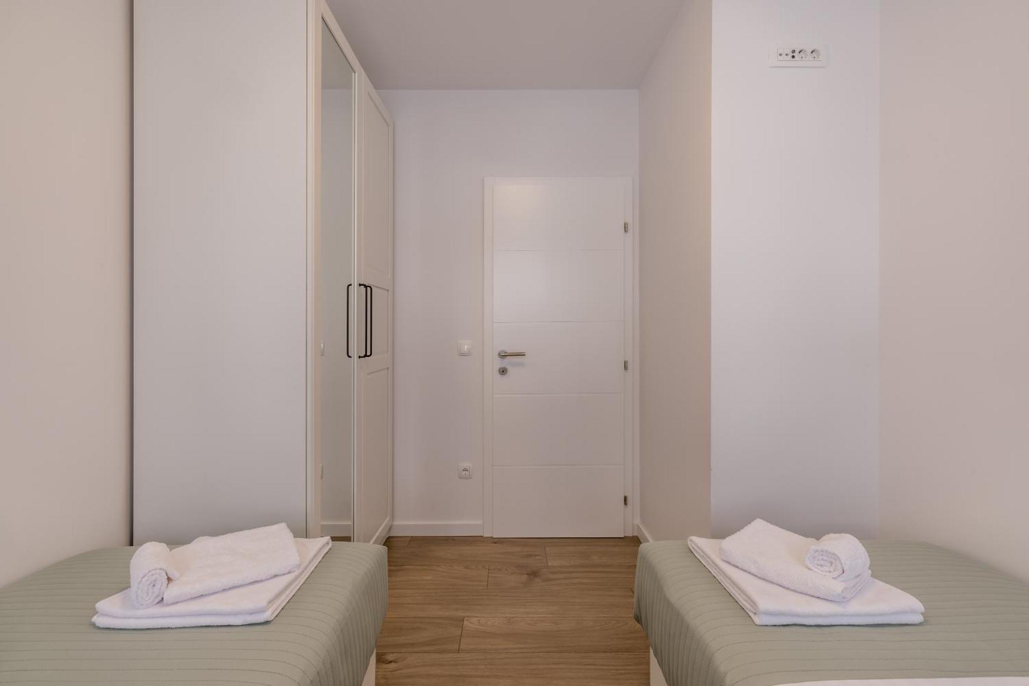 Adriatic Nest, Cozy And Modern Two Bedroom * Kastela