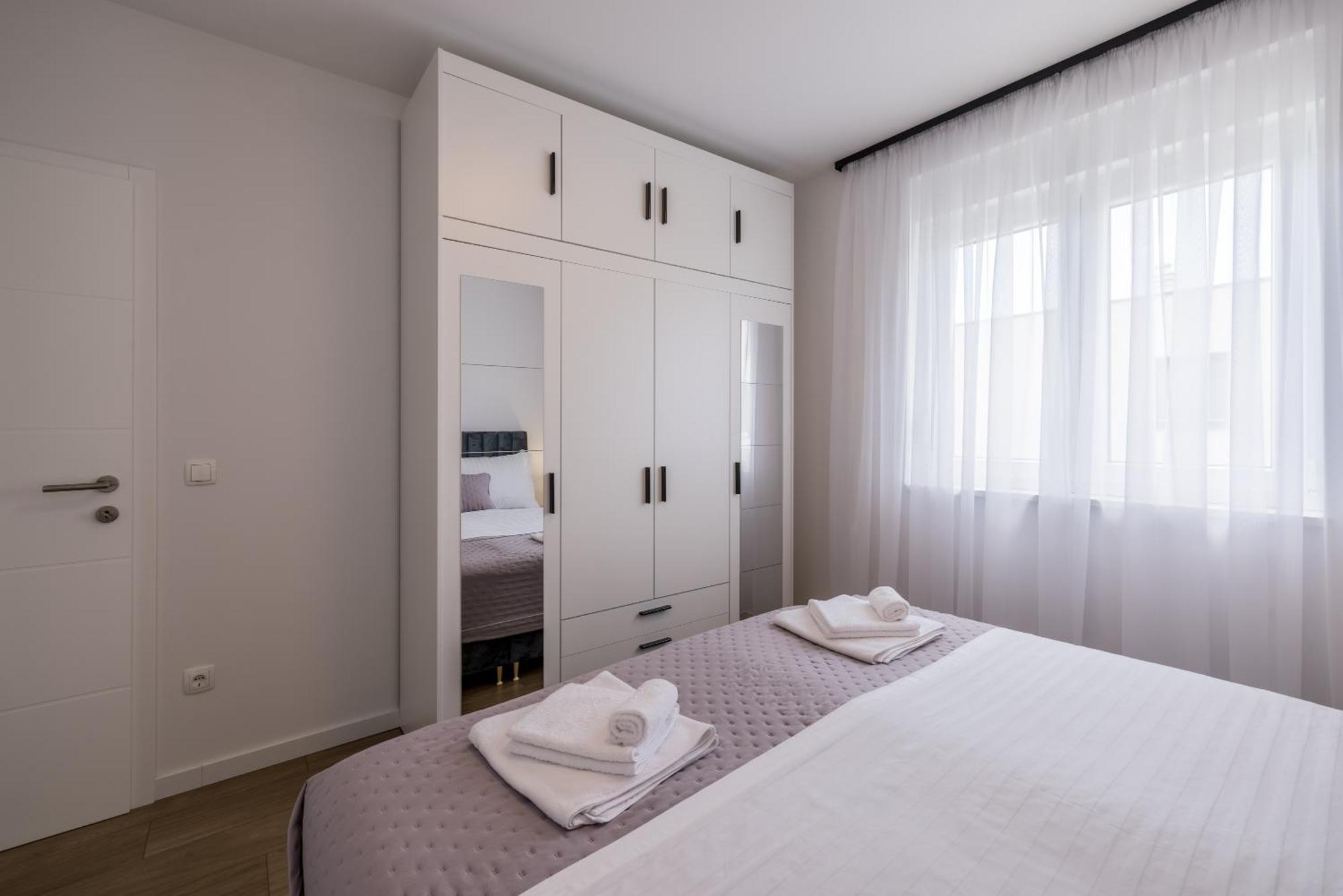 Adriatic Nest, Cozy And Modern Two Bedroom Apartment *
