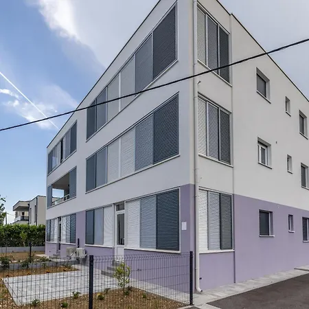 Adriatic Nest, Cozy And Modern Two Bedroom Apartment Kaštela Exterior foto