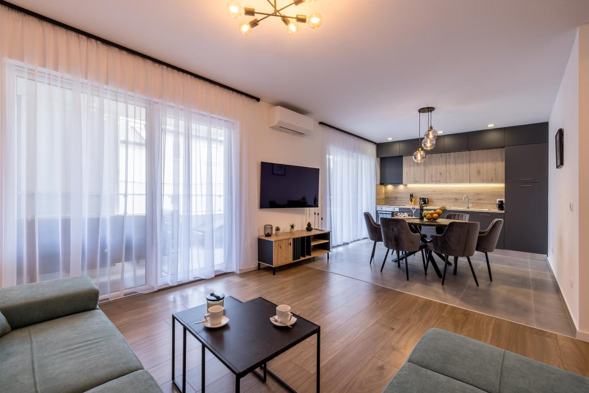 Apartmán Adriatic Nest, Cozy And Modern Two Bedroom